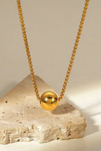 18K Gold-Plated Round Shape Pendant Necklace Necklaces