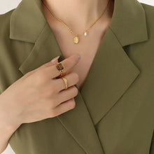 Titanium Steel Freshwater Pearl Pendant Necklace Gold One Size Necklaces