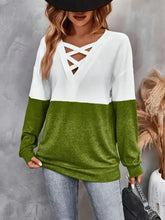 Contrast Crisscross V-Neck Long Sleeve Top Matcha Green Woman T Shirts