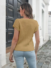 Cable-knit V-Neck Sweater Vest Woman Outerwear