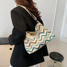 Adjustable Strap Medium Shoulder Bag Shoulder Bags