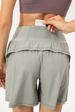 Pocketed Elastic Waist Active Shorts Woman Activewear