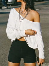 White Devine off-the-shoulder long sleeve T-shirt