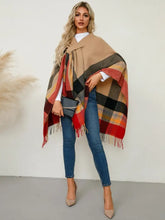 Fringe Contrast Plaid Poncho Woman Outerwear