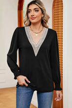 Lace Detail V-Neck Lantern Sleeve T-Shirt Woman T Shirts
