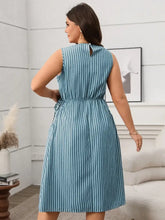 Plus Size Striped Round Neck Sleeveless Dress Woman Casual Dress
