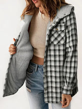 Plaid Snap Down Plush Hooded Jacket Woman Outerwear