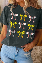 Bow graphic round neck short sleeve t-shirt with bow pattern