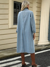 Pocketed Button Down Collared Neck Denim Jacket Woman Outerwear