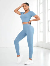 Round Neck Short Sleeve Top and Leggings Active Set Woman Activewear