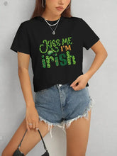KISS ME I'M IRISH Round Neck T-Shirt Woman T Shirts