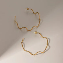 Stainless Steel Wave Shape C-Hoop Earrings Earrings