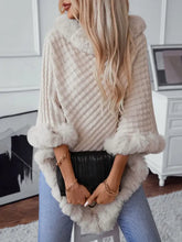 Fuzzy Trim Texture Three-Quarter Sleeve Poncho Woman Outerwear