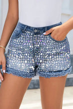 Raw Hem Denim Shorts with Pockets Medium Denim Shorts
