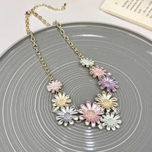 Alloy Rhinestone Daisy Necklace Fashion Jewelry