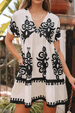 Printed V-Neck Short Sleeve Dress Casual Dresses