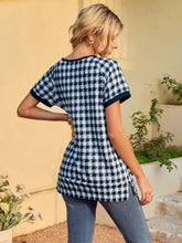 Black and White Checkered Tunic Top with Short Sleeve Length for Women Woman T Shirts