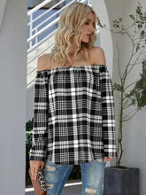 Black and White Plaid Off the Shoulder Top Long Sleeve Length Woman T Shirts