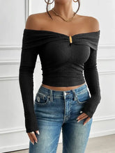 Black Off the Shoulder Long Sleeve Ruched Crop Top Woman T Shirts
