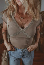 Brown Ribbed Knit Top with Lace Trim for Women Woman T Shirts