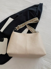 PU Leather Geometric Pattern Strap Shoulder Bag Shoulder Bags