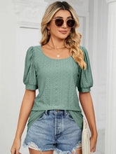 Women’s mint green eyelet ruched notched long sleeve top