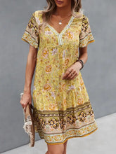 Floral Print V-Neck Summer Dress Pastel Yellow Woman Casual Dress