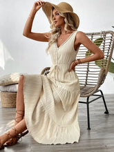 Decorative Button V-Neck Sleeveless Midi Tank Dress Casual Dresses