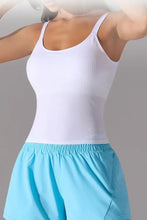 Scoop Neck Active Tank with Detachable Chest Pads Woman Activewear