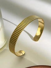 18K Gold-Plated Stainless Steel Textured Bracelet Bracelets