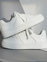 Lace Up Round Toe Platform Shoes Woman Athletic Shoes