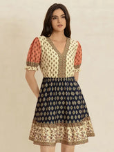 Printed V-Neck Short Sleeve Dress Casual Dresses