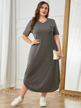 Plus Size Gray V-Neck Short Sleeve T-Shirt Dress with Pocket Dark Gray Dresses