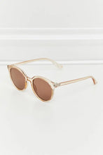 Two-Tone Ruched Drawstring Top with Round Brown Sunglasses Set Sunglasses