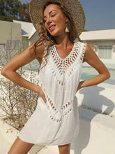 White Crochet-Trimmed Beach Tunic Cover-Up Swimwear Cover-Ups