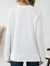 White Long Sleeve Sweatshirt for Women Basic Tunic Top Woman T Shirts