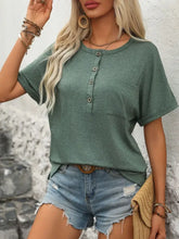Women's Green Short-Sleeve Button-Down Shirt with Pocket Woman T Shirts