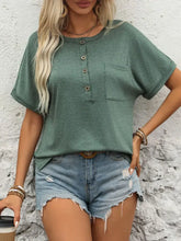 Women's Green Short-Sleeve Button-Down Shirt with Pocket Woman T Shirts