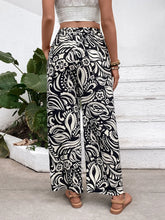 Printed Wide Leg Pants