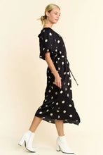 Davi & Dani Polka Dot Puff Sleeves Waist Tie Midi Dress Casual Dresses