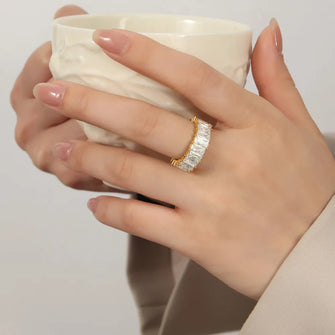 Titanium Steel Inlaid Zircon Ring Gold