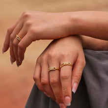 Moving Crystal Bar Necklace and Ring Jewelry Set Fashion Jewelry