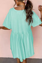 Vestido Mini Casual com Gola Redonda e Mangas Curtas