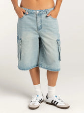 Mid-Rise Waist Denim Shorts with Pockets Light Blue