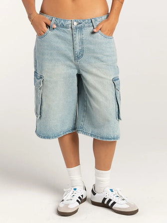 Mid-Rise Waist Denim Shorts with Pockets Light Blue