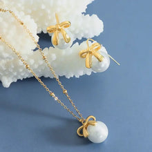 18k gold-plated bow and pearl bead pendant necklace and earring set
