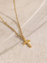 18k gold-plated cross necklace with adjustable extension chain length