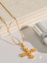 18K Gold-Plated Floral Cross Pendant Necklace Fashion Jewelry