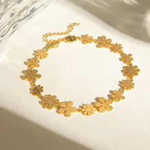 18K Gold-Plated Flower Bracelet Fashion Jewelry