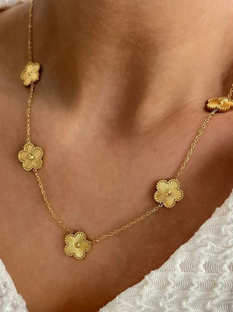 18K Gold Plated Flower Pendant Necklace Gold One Size